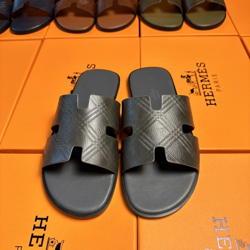 H**mes slippers